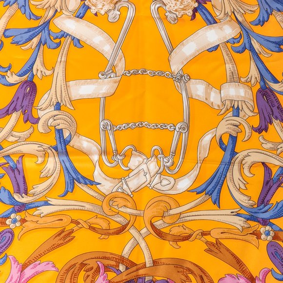 Hermès Le Mors A La Conetable Yellow Silk Scarf - Picture 3 of 7